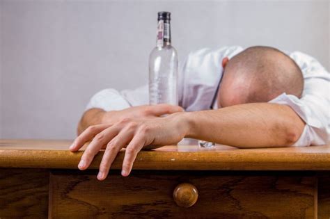 Злоупотребата с алкохол с висока кръвна захар
